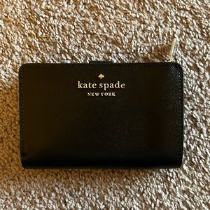 Kate Spade Medium Compact Bifold Wallet